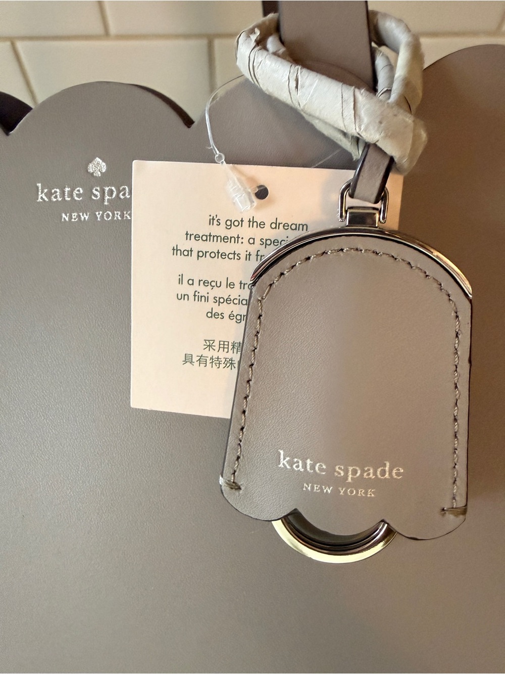 NWT kate spade Scalloped Tote in Light Taupe Gray - Picture 7 of 8
